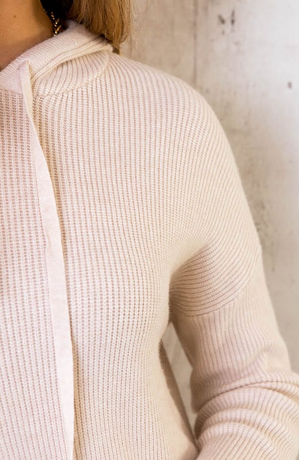 Midi Jurk Met Capuchon Beige – shoparchief, foto 5