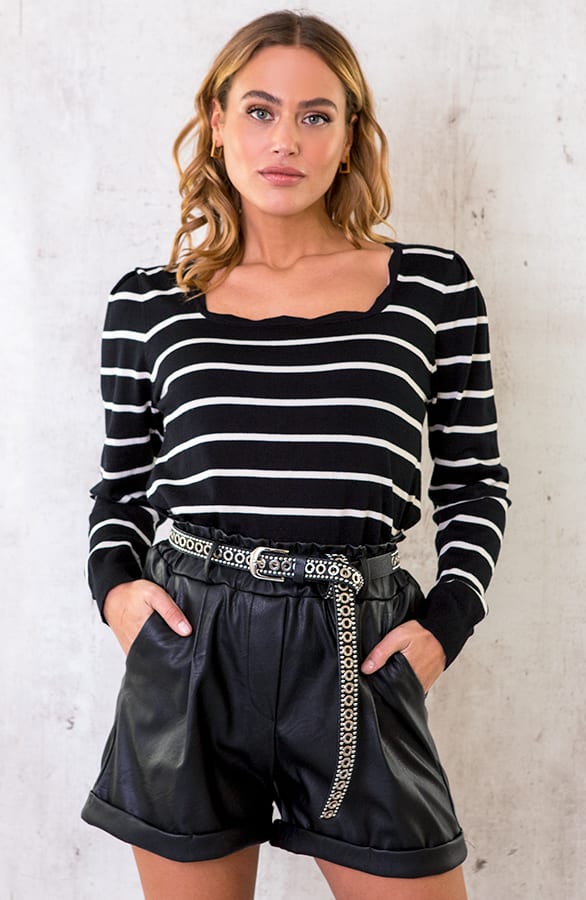 Gestreiftes Longsleeve Wavy Schwarz, Shoparchiv, Foto 1
