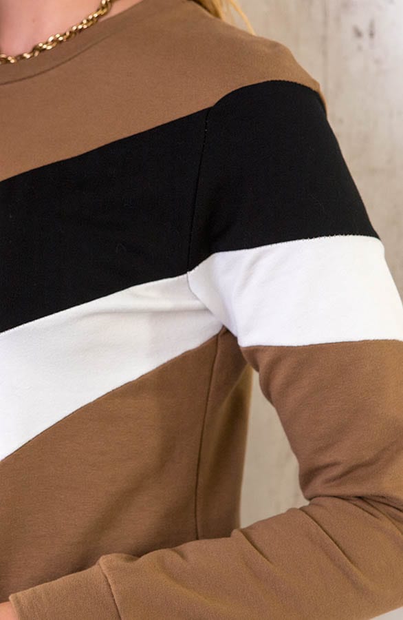 V Tuniek Camel – shoparchief, foto 5