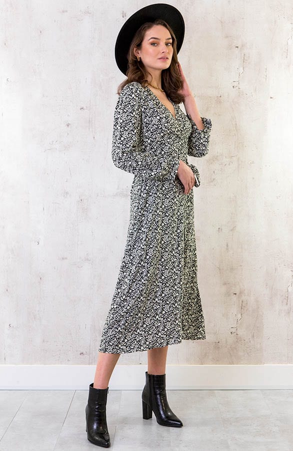 Midi Bloemen Jurk Met Strik Zwart – shoparchief, foto 1