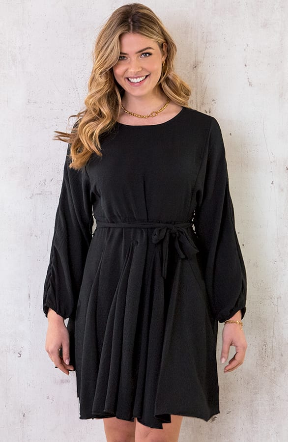 Plooien Jurk Zwart – shoparchief, foto 1