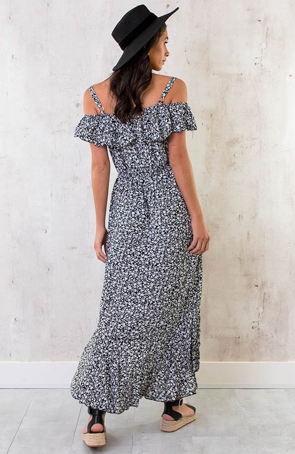 Off Shoulder Maxi Jurk Bloemen Zwart Wit – shoparchief, foto 4