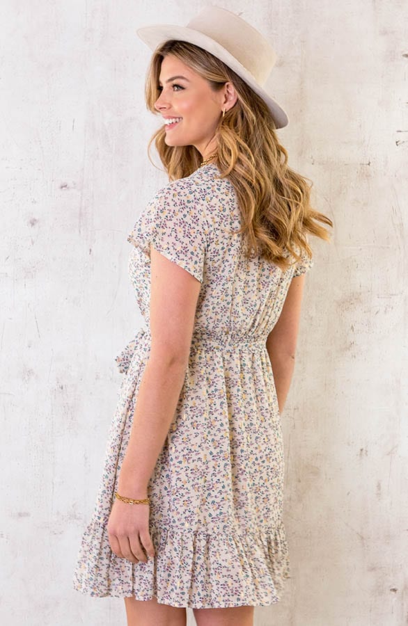 Ruffle Jurk Bloemen Ecru Lila – shoparchief, foto 4