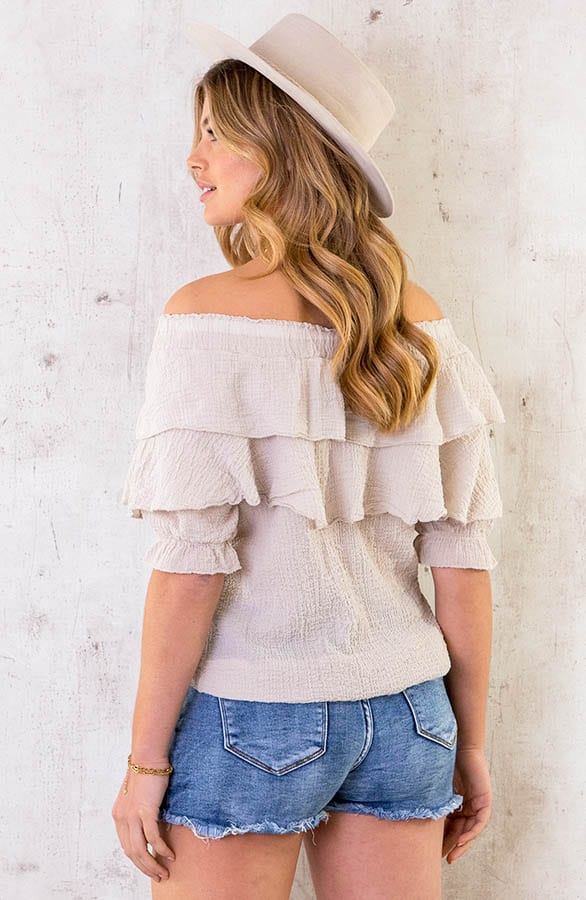 Off Shoulder Ruffle Top Beige – shoparchief, foto 4