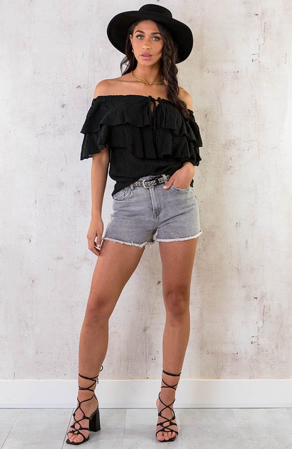 Off Shoulder Ruffle Top Zwart – shoparchief, foto 5