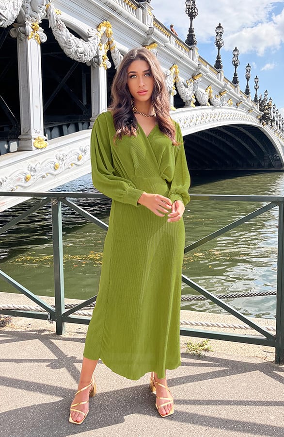 Maxi Plisse Dress Olive, Shoparchiv, Foto 1