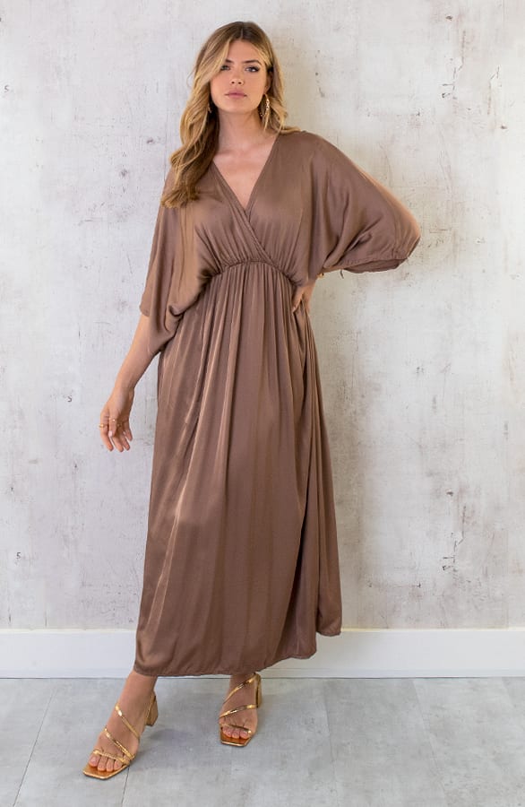 Oversized Satin Dress Camel – shoparchief, foto 1