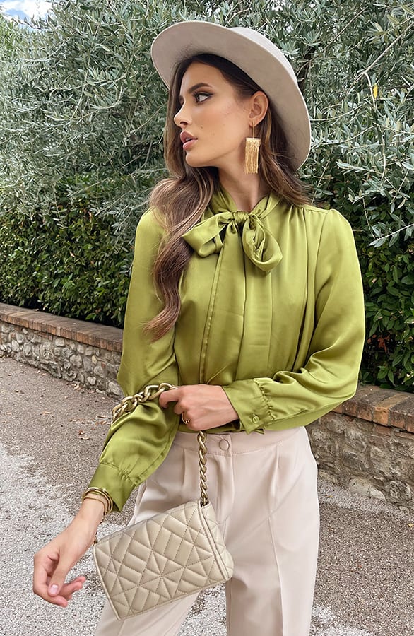 Strik Blouse Satijn Olive – shoparchief, foto 2