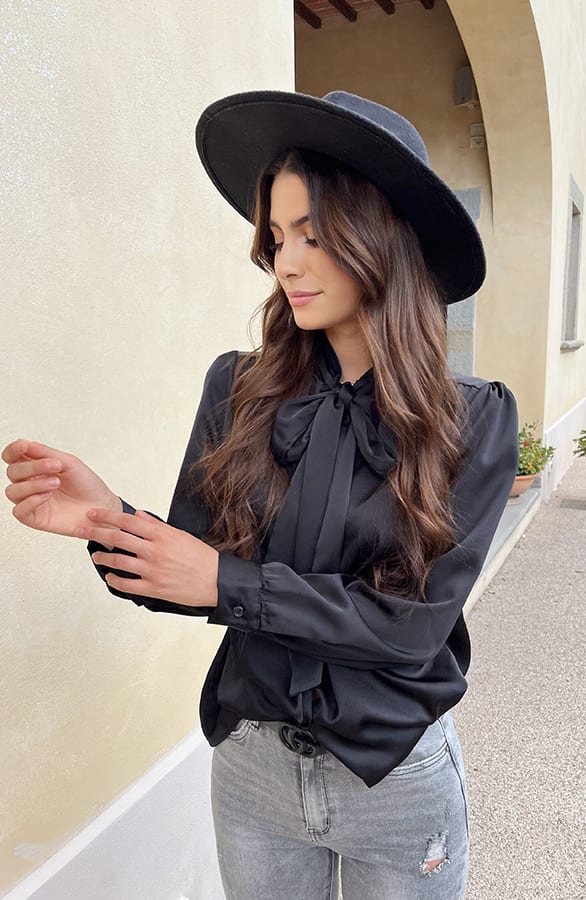 Strik Blouse Satijn Zwart – shoparchief, foto 4