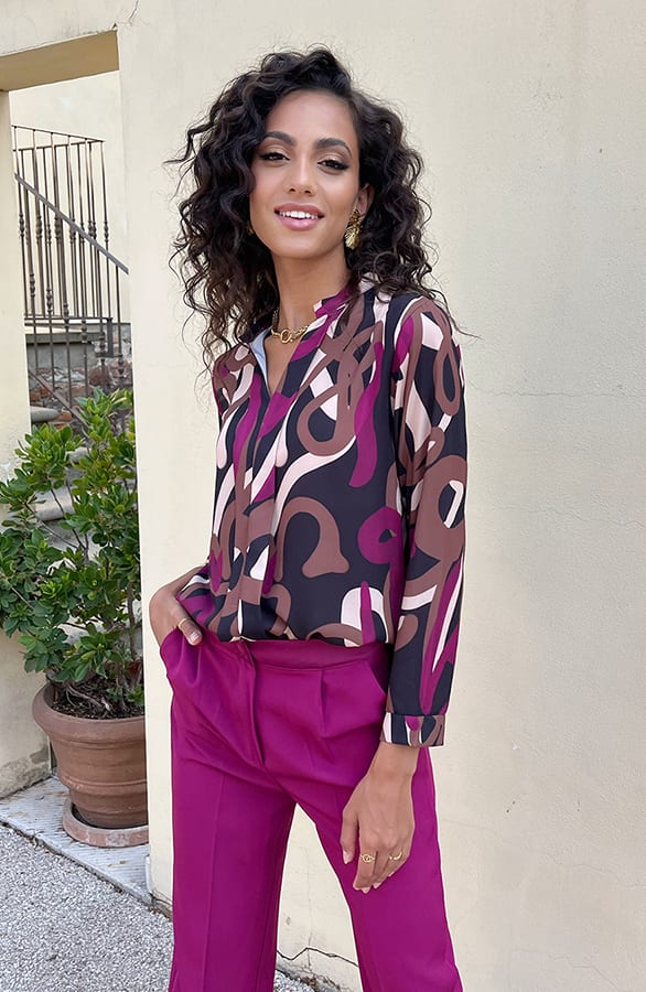V-Hals Blouse Swirl Print Magenta Choco – shoparchief, foto 3