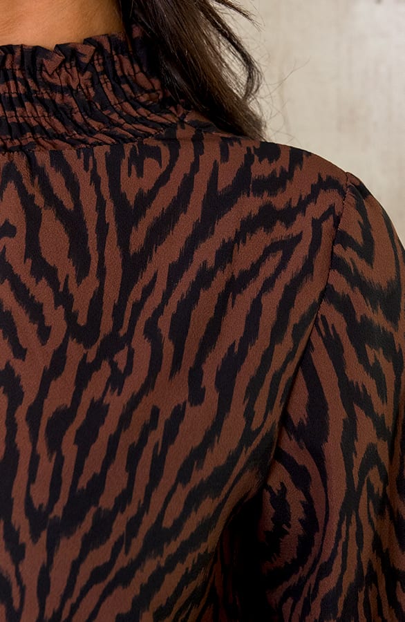 Col Blouse Zebra Bruin – shoparchief, foto 6