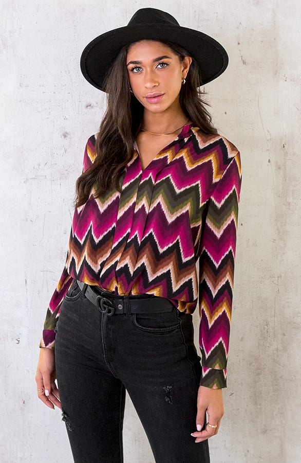 V-hals Blouse Aztec Magenta – shoparchief, foto 1