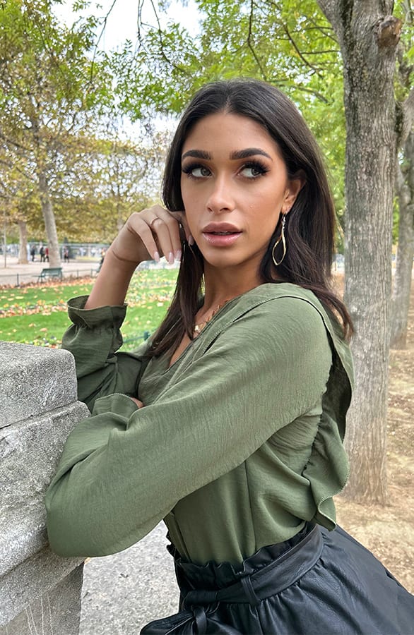 Basic V-hals Ruffle Blouse Army – shoparchief, foto 2