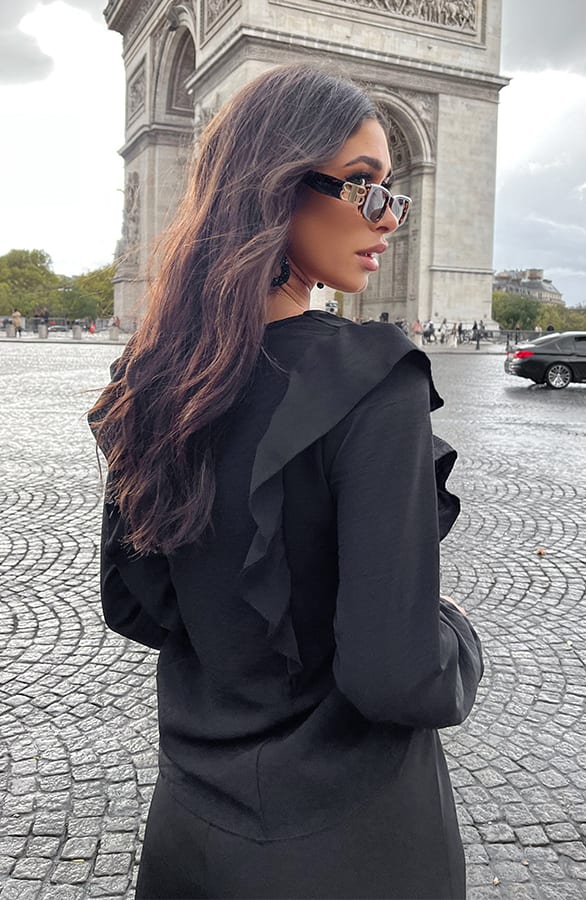 Basic V-hals Ruffle Blouse Zwart – shoparchief, foto 4