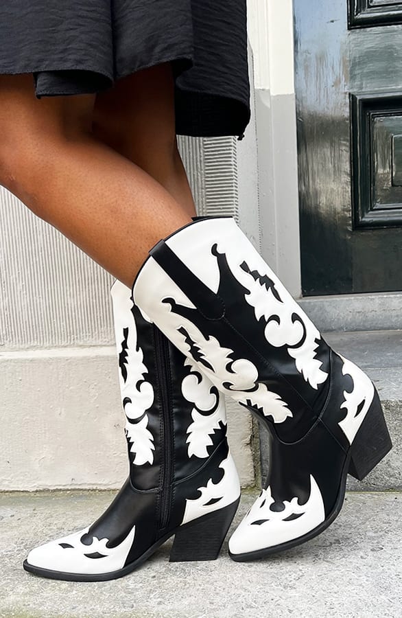 Cowboyboots Zwart Wit – shoparchief, foto 1