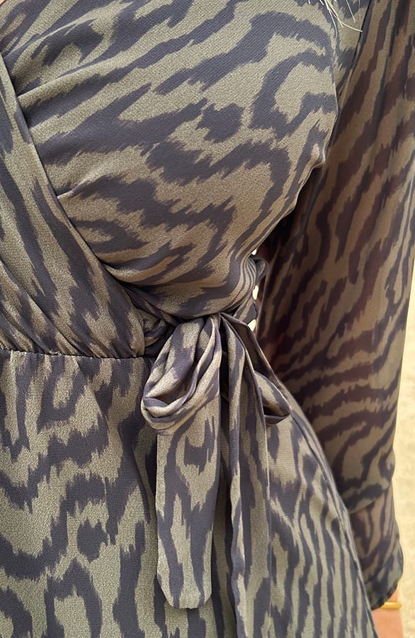 V-hals Strik Jurk Zebra Army – shoparchief, foto 11