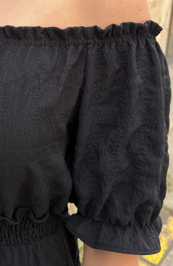 Offshoulder Laagjes Jurk Zwart – shoparchief, foto 6