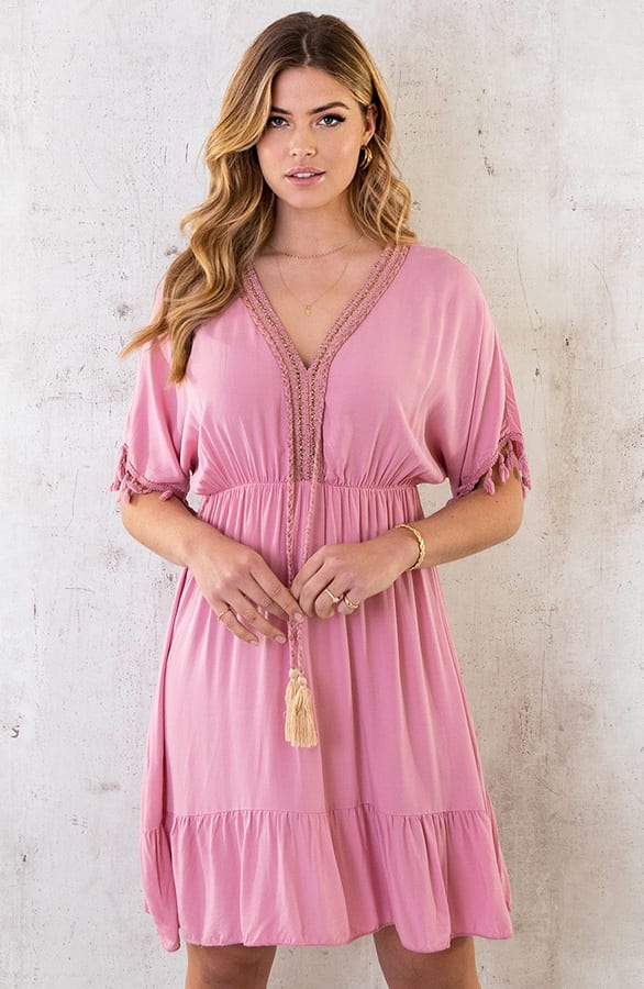 Oversized Jurk Gouden Detail Dust Pink – shoparchief, foto 3