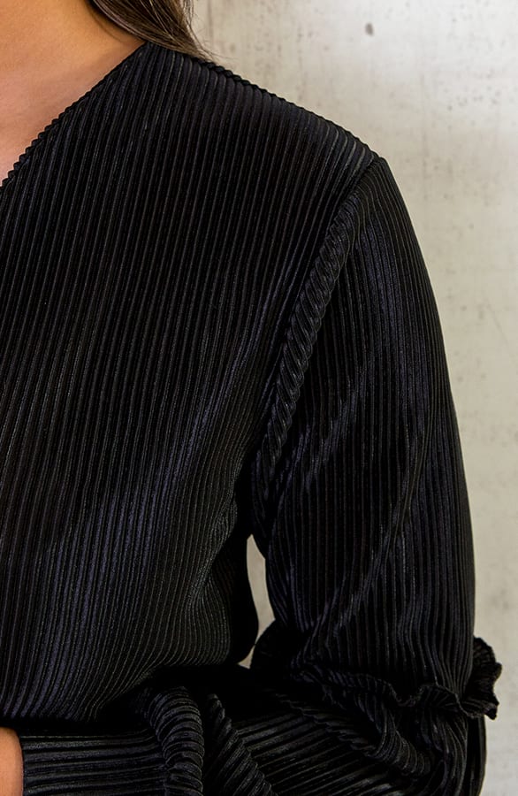 Plissee Bluse mit Rüschenärmel Schwarz, Shoparchiv, Foto 6