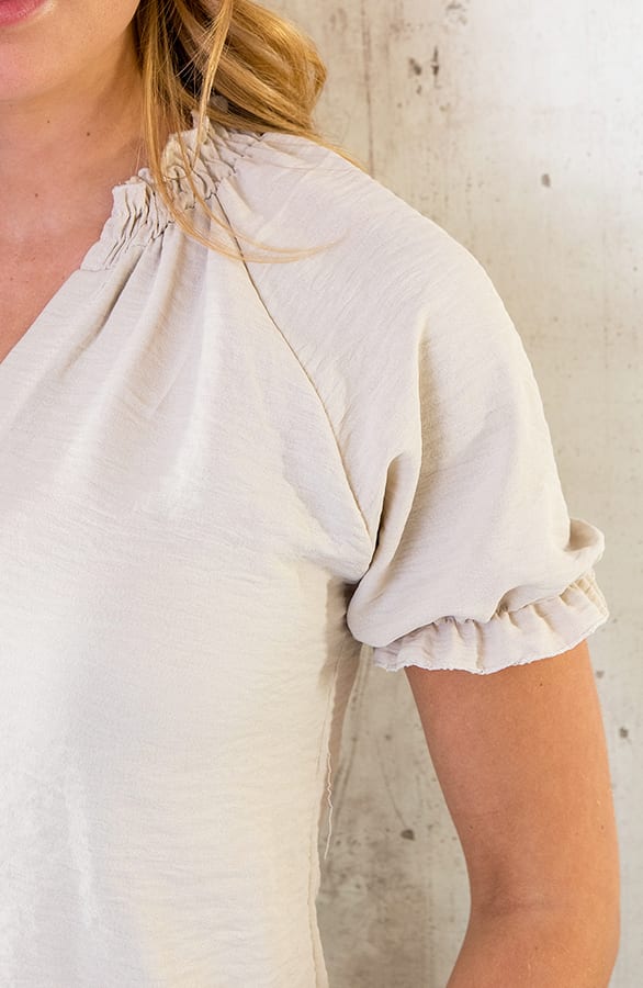 Pofmouwen Knopen Blouse Beige – shoparchief, foto 12