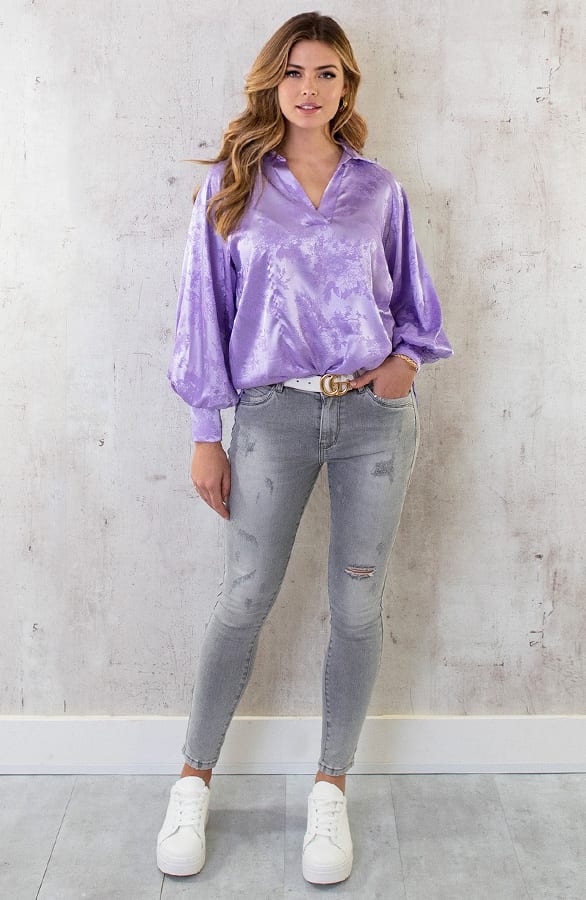 Satijnen V-Hals Blouse Flower Lila – shoparchief, foto 6