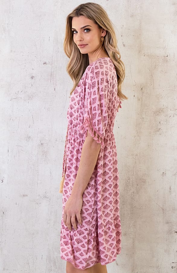 Oversized Jurk Gouden Detail Print Dust Roze – shoparchief, foto 4
