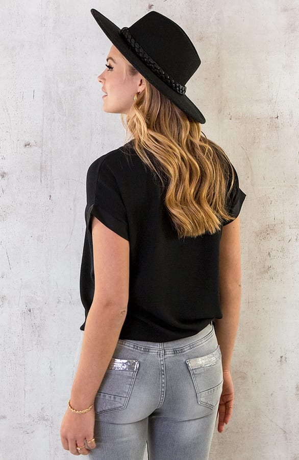 V-Hals Essential Top Zwart – shoparchief, foto 4