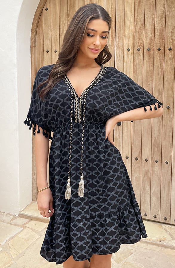 Oversized Jurk Gouden Detail Print Zwart – shoparchief, foto 4