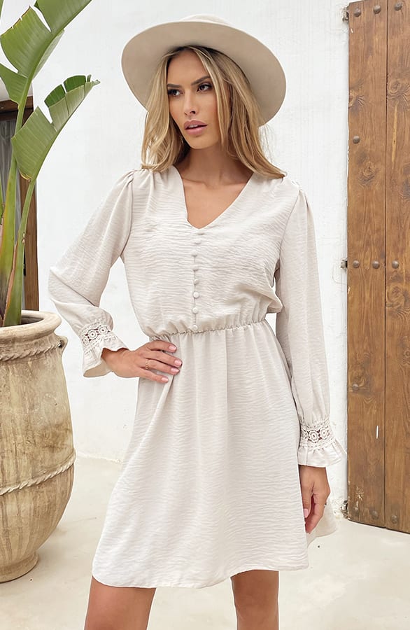 Romantic Lace Dress Beige – shoparchief, foto 1