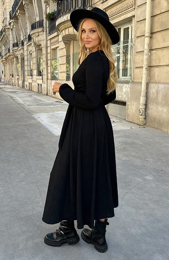 Maxi Jurk Smocked V-hals Zwart – shoparchief, foto 4