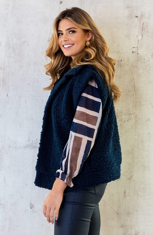 Teddy Gilet Oversized Marine – shoparchief, foto 3