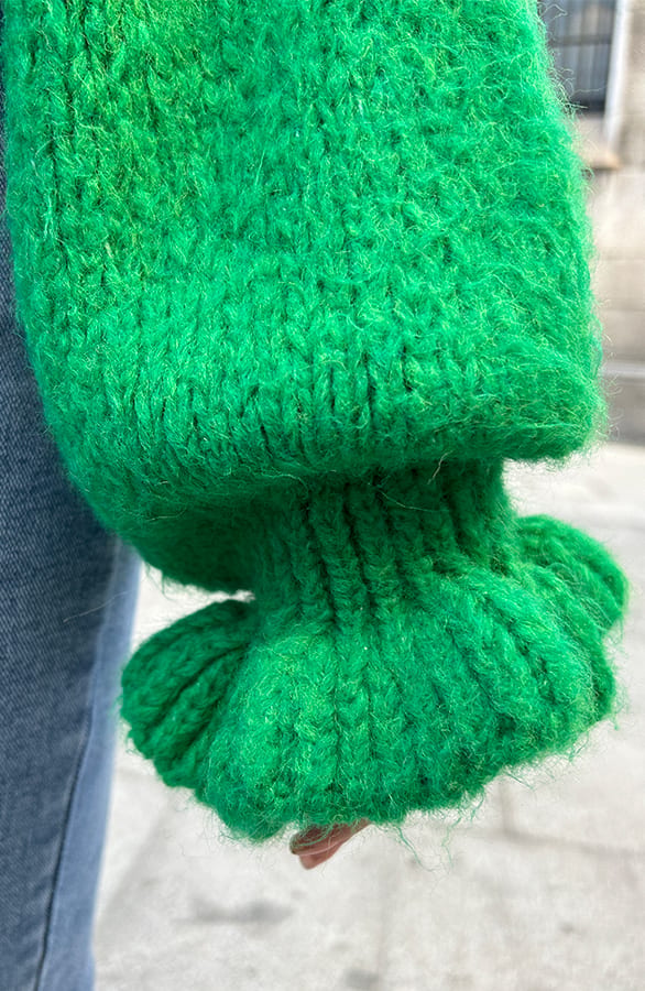Oversized Soft Trui Ruffle Bright Green – shoparchief, foto 4