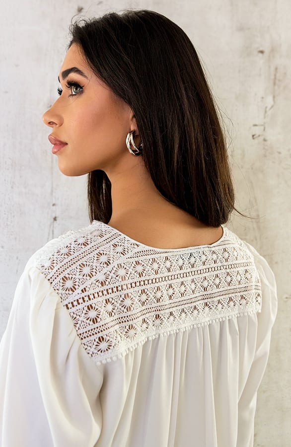 V-Ausschnitt Bluse mit Spitzenrücken Ecru, Shoparchiv, Foto 9