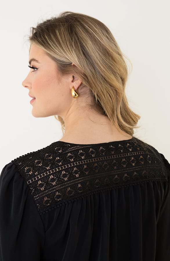 V-Hals Blouse Met Kanten Rug Zwart – shoparchief, foto 4