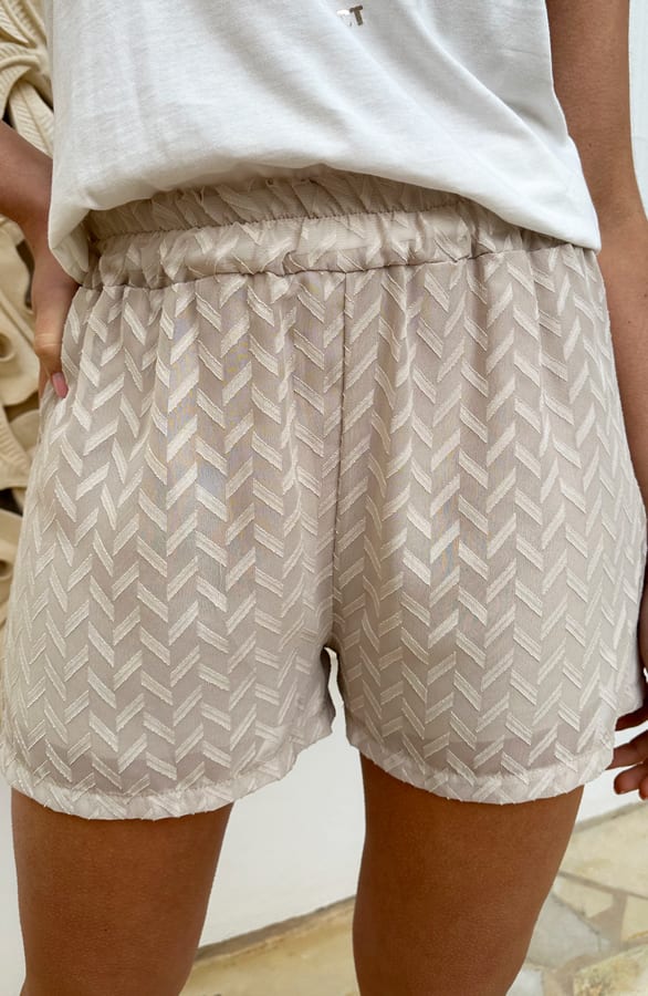 Detailed Short Beige – shoparchief, foto 1