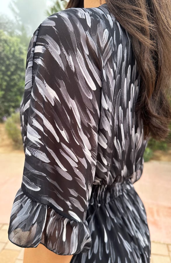 Ruffle Laagjes Jurk Print Zwart – shoparchief, foto 5