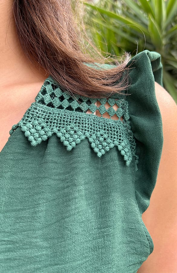 Ruffle V-Hals Top Sevilla Smaragd – shoparchief, foto 5