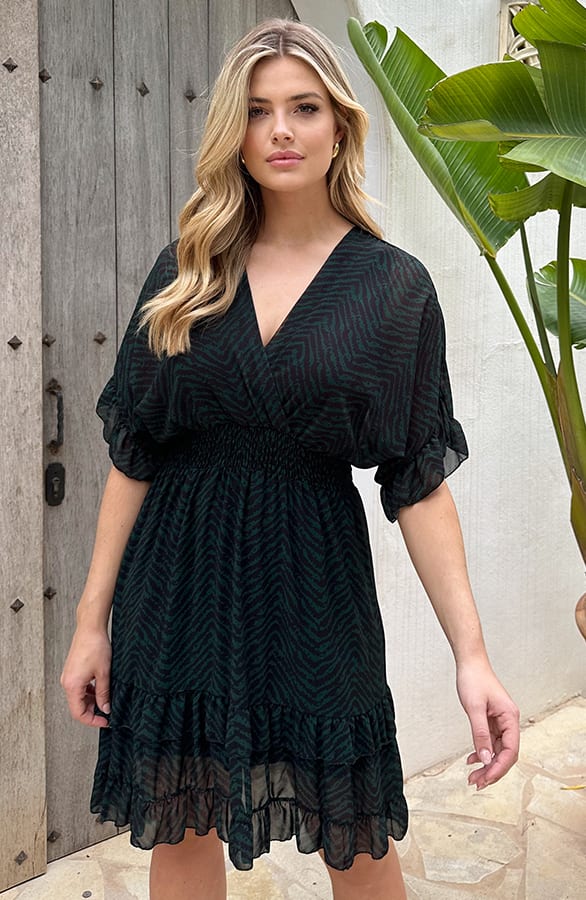Ruffle Laagjes Jurk Exclusive Print Smaragd – shoparchief, foto 1