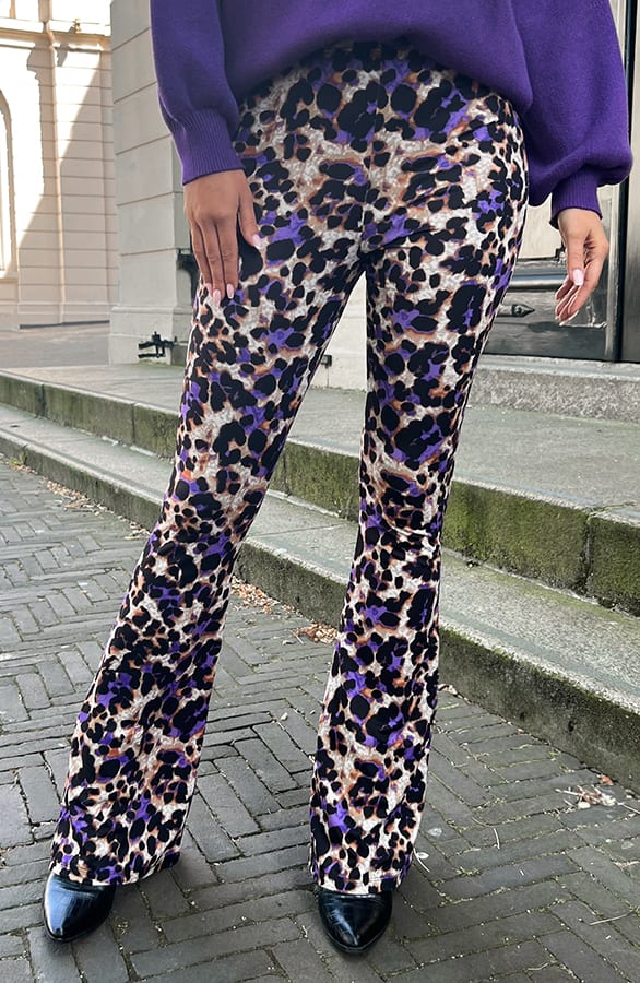 Flared Broek Panterprint Purple – shoparchief, foto 1