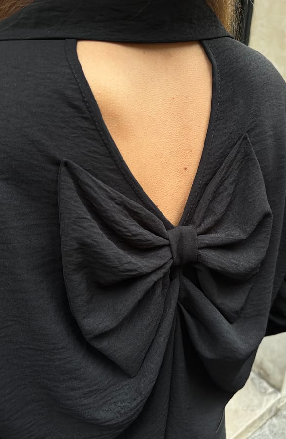 Back Bow Blouse Zwart – shoparchief, foto 6