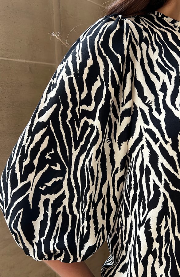 Mila Puff Sleeve Top Zebra – shoparchief, foto 6