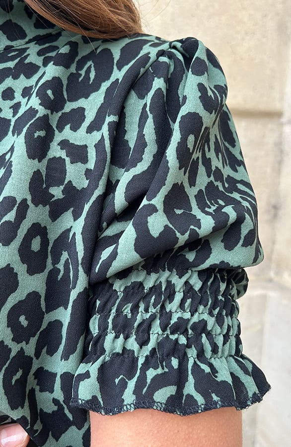 Mila Short Sleeve Top Leopard Army – shoparchief, foto 8