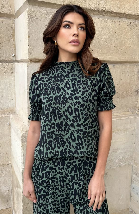Mila Short Sleeve Top Leopard Army – shoparchief, foto 4
