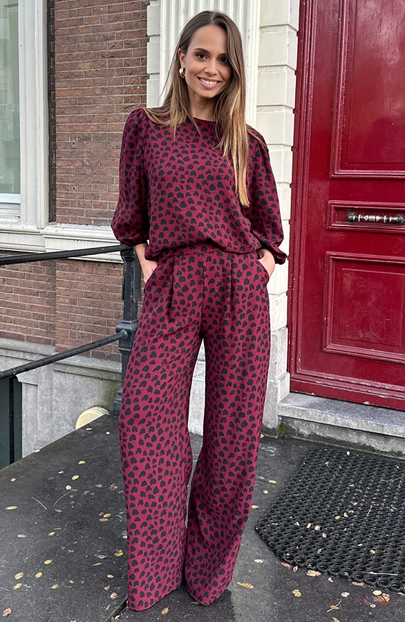 Mila Puff Sleeve Top Cheetah Burgundy – shoparchief, foto 4