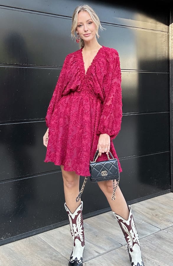 V-Ausschnitt Kleid mit weiten Ärmeln Bordeaux, Shoparchiv, Foto 7