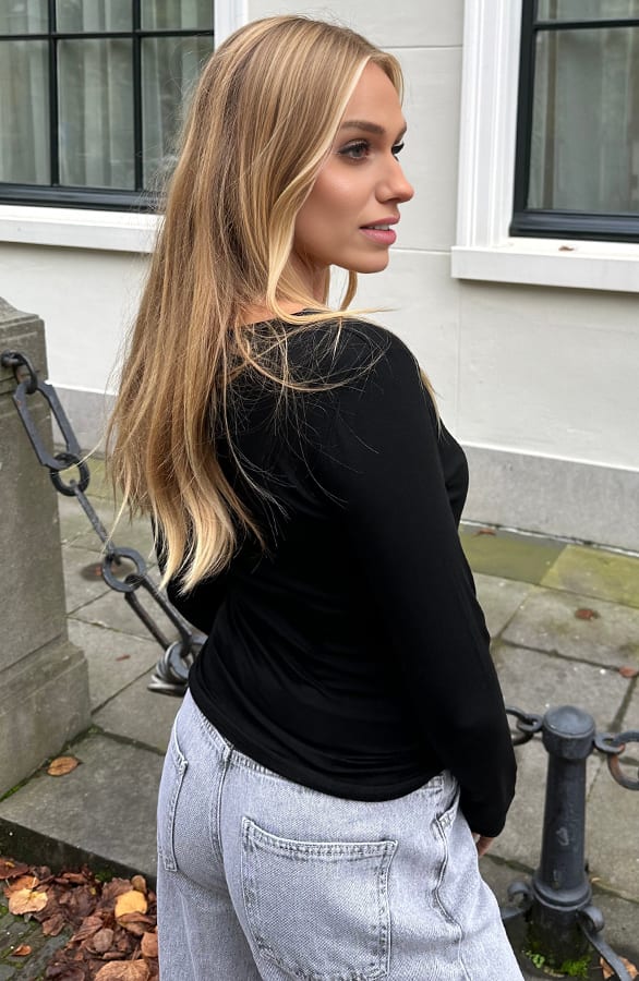 Essence Long Sleeve V-Neck Black – shoparchief, foto 4
