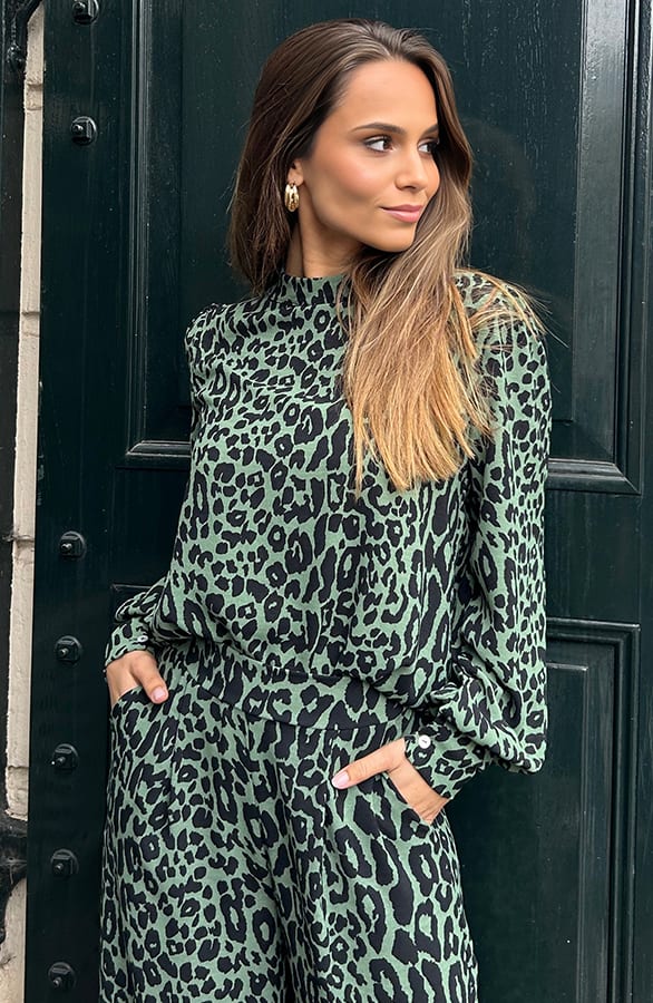 Mila Blouse Long Sleeve Leopard Army – shoparchief, foto 1