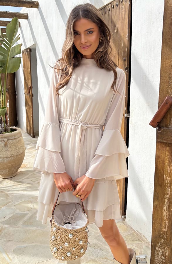 Atelier Ruffle Dress Beige – shoparchief, foto 1