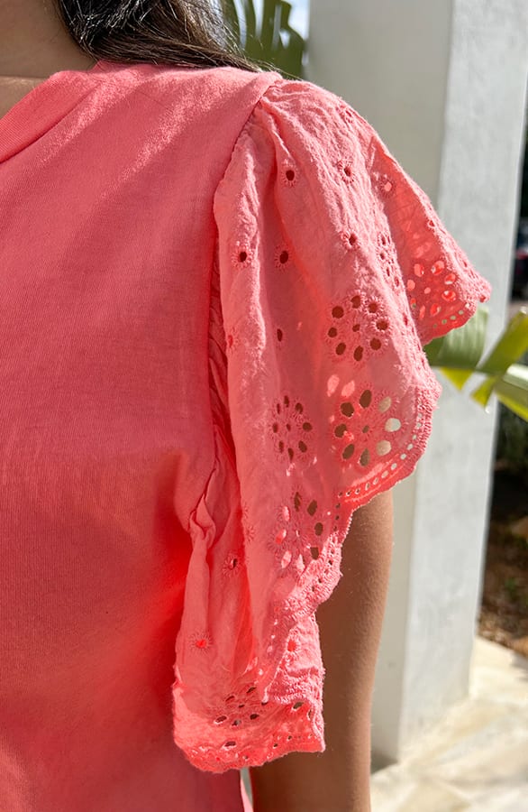 Ruffle Embroidery Top Koraal – shoparchief, foto 4