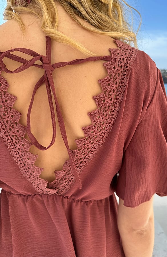 Lace Jurk Low Back Dust Roze – shoparchief, foto 2